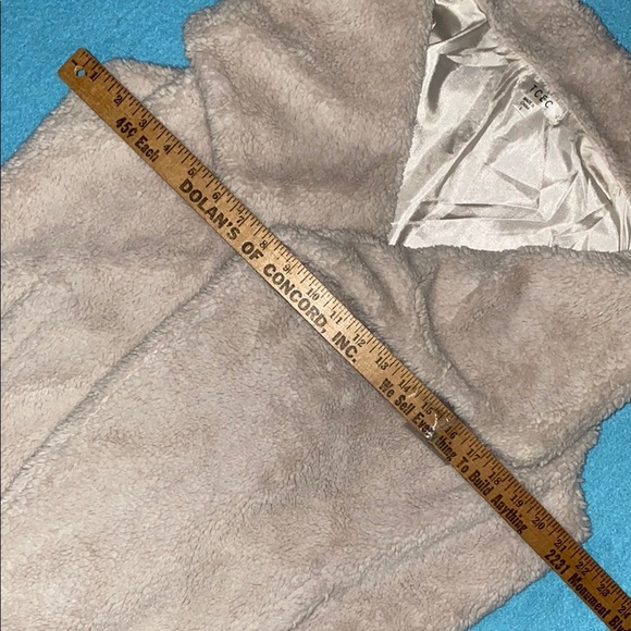 TCEC Sherpa faux vest open wrap front waterfall style cream 2 pockets NEW size L - Picture 6 of 8